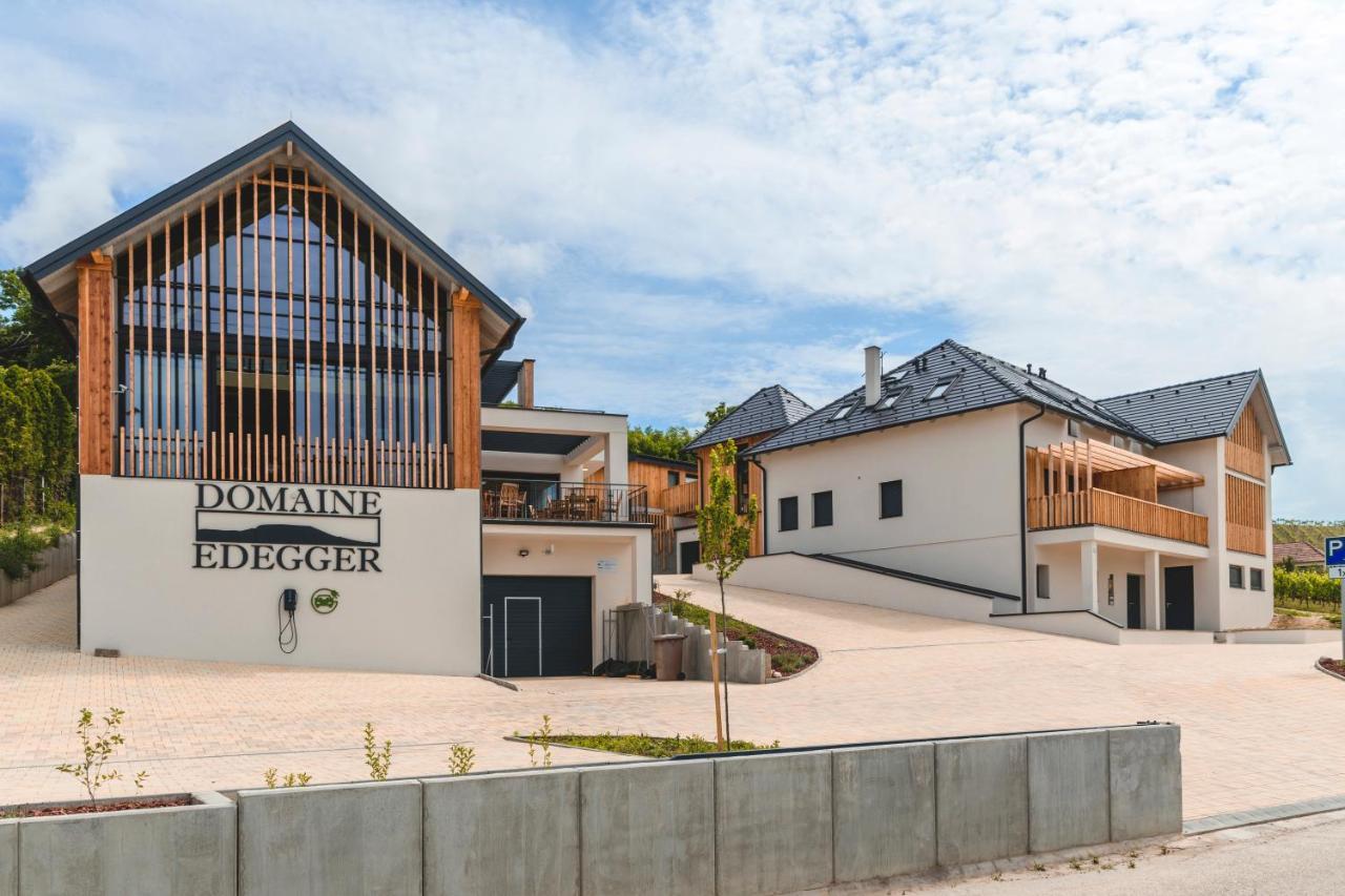 Domaine Edegger - Organic Winery Badacsony Aparthotel Badacsonytomaj Bagian luar foto